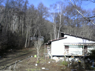 長野県菅平高原 ゆたか山荘 西側(坂上) 2026/04/11 07:00