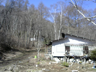 長野県菅平高原 ゆたか山荘 西側(坂上) 2026/04/11 09:30