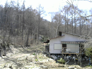 長野県菅平高原 ゆたか山荘 西側(坂上) 2026/04/11 14:15