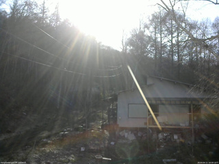 長野県菅平高原 ゆたか山荘 西側(坂上) 2026/04/11 16:00