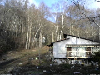 長野県菅平高原 ゆたか山荘 西側(坂上) 2026/04/12 06:15
