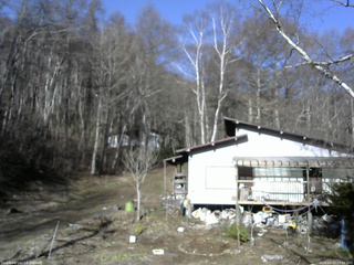 長野県菅平高原 ゆたか山荘 西側(坂上) 2026/04/12 07:30