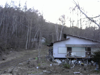 長野県菅平高原 ゆたか山荘 西側(坂上) 2026/04/12 17:15