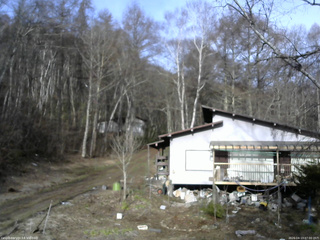 長野県菅平高原 ゆたか山荘 西側(坂上) 2026/04/13 07:00