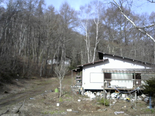 長野県菅平高原 ゆたか山荘 西側(坂上) 2026/04/13 08:15