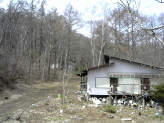 長野県菅平高原 ゆたか山荘 西側(坂上) 2026/04/13 10:45