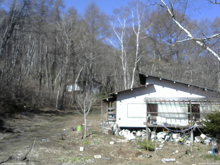 長野県菅平高原 ゆたか山荘 西側(坂上) 2026/04/14 09:00