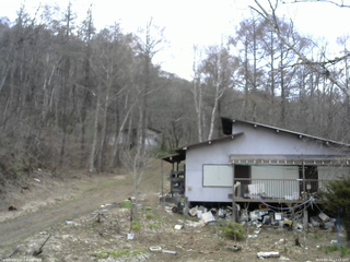 長野県菅平高原 ゆたか山荘 西側(坂上) 2026/04/14 13:15