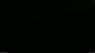 長野県菅平高原 ゆたか山荘 駐車場奥 2026/04/14 19:00