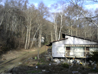 長野県菅平高原 ゆたか山荘 西側(坂上) 2026/04/15 06:15
