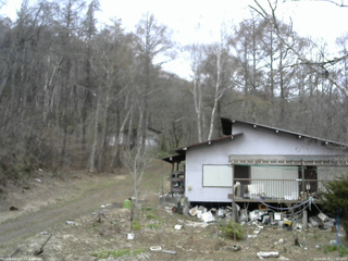 長野県菅平高原 ゆたか山荘 西側(坂上) 2026/04/15 13:00
