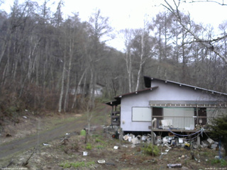 長野県菅平高原 ゆたか山荘 西側(坂上) 2026/04/15 17:30