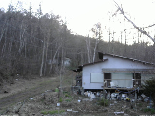 長野県菅平高原 ゆたか山荘 西側(坂上) 2026/04/16 17:30