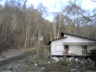長野県菅平高原 ゆたか山荘 西側(坂上) 2026/04/17 05:45