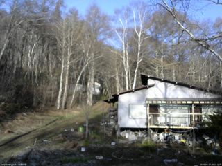 長野県菅平高原 ゆたか山荘 西側(坂上) 2026/04/17 06:15