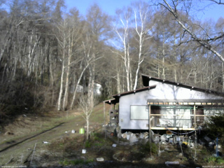 長野県菅平高原 ゆたか山荘 西側(坂上) 2026/04/17 06:30