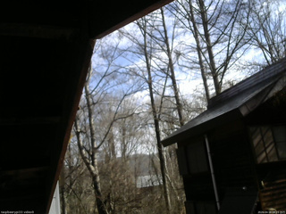 長野県菅平高原 ゆたか山荘 北側 2026/04/18 08:15