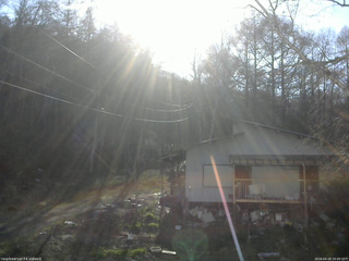 長野県菅平高原 ゆたか山荘 西側(坂上) 2026/04/18 16:00