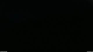 長野県菅平高原 ゆたか山荘 駐車場奥 2026/04/18 19:15