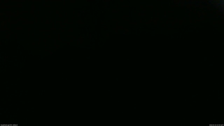 長野県菅平高原 ゆたか山荘 駐車場奥 2026/04/19 19:30