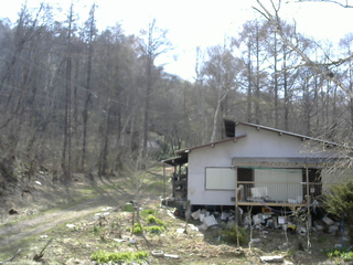 長野県菅平高原 ゆたか山荘 西側(坂上) 2026/04/20 14:30