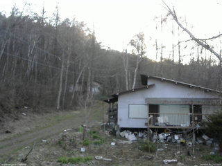 長野県菅平高原 ゆたか山荘 西側(坂上) 2026/04/20 17:15