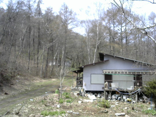 長野県菅平高原 ゆたか山荘 西側(坂上) 2026/04/21 11:15