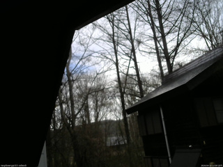 長野県菅平高原 ゆたか山荘 北側 2026/04/22 12:00