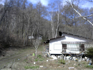 長野県菅平高原 ゆたか山荘 西側(坂上) 2026/04/22 09:00
