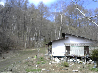 長野県菅平高原 ゆたか山荘 西側(坂上) 2026/04/22 10:00