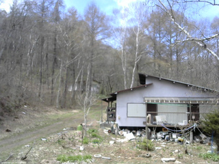 長野県菅平高原 ゆたか山荘 西側(坂上) 2026/04/22 11:15