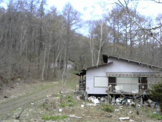 長野県菅平高原 ゆたか山荘 西側(坂上) 2026/04/22 12:15