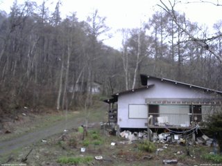 長野県菅平高原 ゆたか山荘 西側(坂上) 2026/04/23 18:00