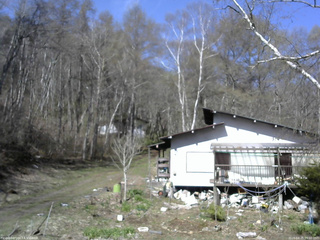 長野県菅平高原 ゆたか山荘 西側(坂上) 2026/04/25 09:00