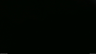 長野県菅平高原 ゆたか山荘 駐車場奥 2026/04/26 19:30