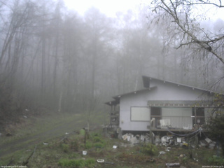 長野県菅平高原 ゆたか山荘 西側(坂上) 2026/04/27 16:00