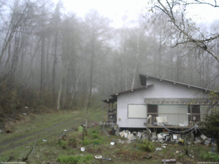 長野県菅平高原 ゆたか山荘 西側(坂上) 2026/04/27 16:45