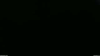 長野県菅平高原 ゆたか山荘 駐車場奥 2026/05/08 19:15