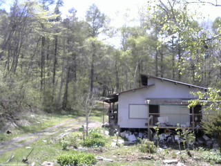 長野県菅平高原 ゆたか山荘 西側(坂上) 2026/05/09 13:15