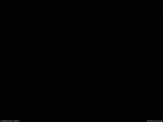 長野県菅平高原 ゆたか山荘 西側(坂上) 2026/05/10 19:30