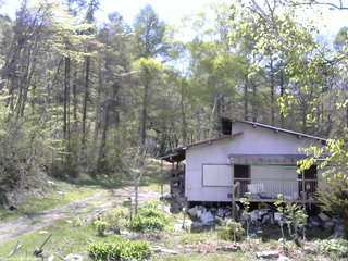 長野県菅平高原 ゆたか山荘 西側(坂上) 2026/05/11 13:45