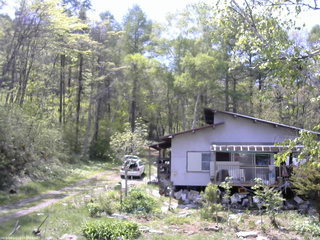 長野県菅平高原 ゆたか山荘 西側(坂上) 2026/05/15 12:45