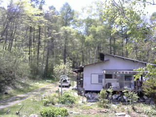 長野県菅平高原 ゆたか山荘 西側(坂上) 2026/05/15 13:00