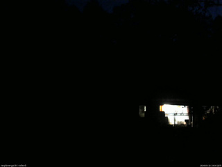 長野県菅平高原 ゆたか山荘 西側(坂上) 2026/05/15 19:30