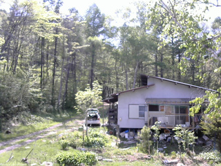 長野県菅平高原 ゆたか山荘 西側(坂上) 2026/05/17 14:00