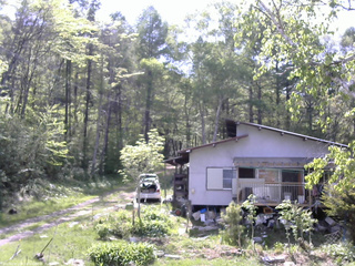 長野県菅平高原 ゆたか山荘 西側(坂上) 2026/05/18 14:00
