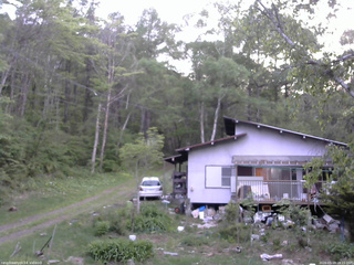 長野県菅平高原 ゆたか山荘 西側(坂上) 2026/05/19 18:15