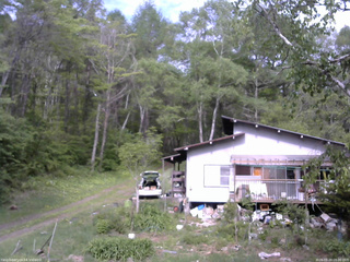 長野県菅平高原 ゆたか山荘 西側(坂上) 2026/05/20 08:00