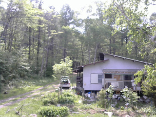 長野県菅平高原 ゆたか山荘 西側(坂上) 2026/05/20 14:00