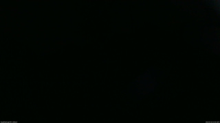 長野県菅平高原 ゆたか山荘 駐車場奥 2026/05/20 19:45